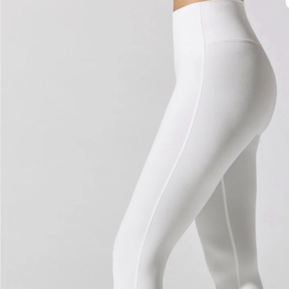 BRAND NEW Splits59 white flare crop leggings size XS HOT FOR SPRING - Picture 4 of 9